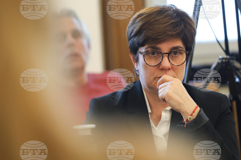 Парламент - Комисия по културата и медиите - заседание