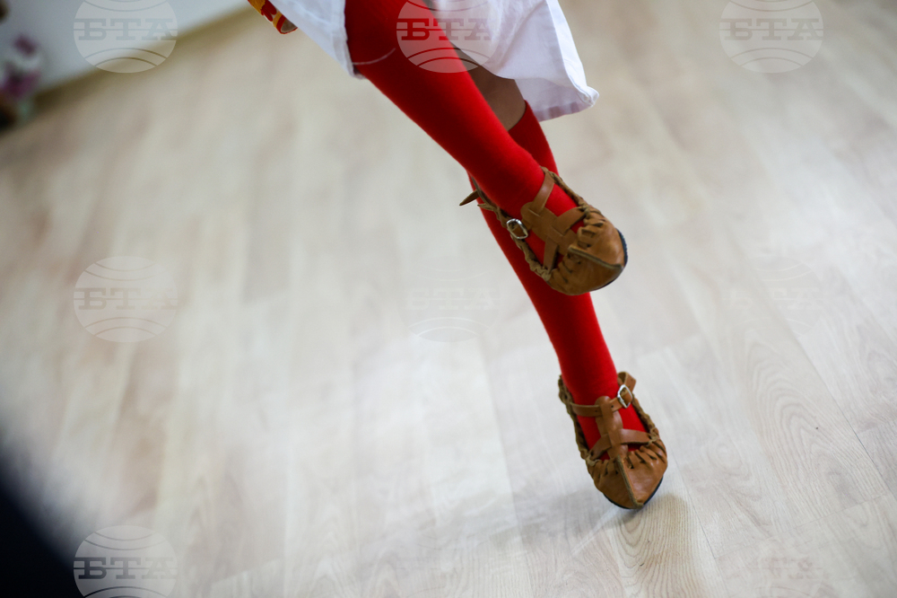 Хоротека под надслов „Любов и вино“ организираха от Фолклорния танцов клуб „Мюнхенско хорце“ в Мюнхен, Германия