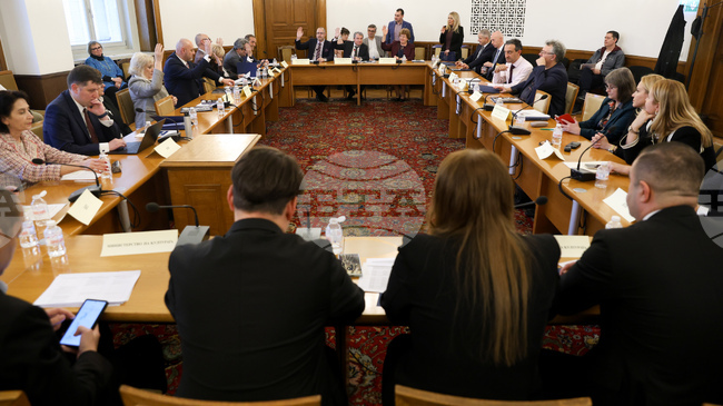 Парламентарната комисия по културата и медиите прие на първо гласуване законопроекта за държавния бюджет за 2026 г. 