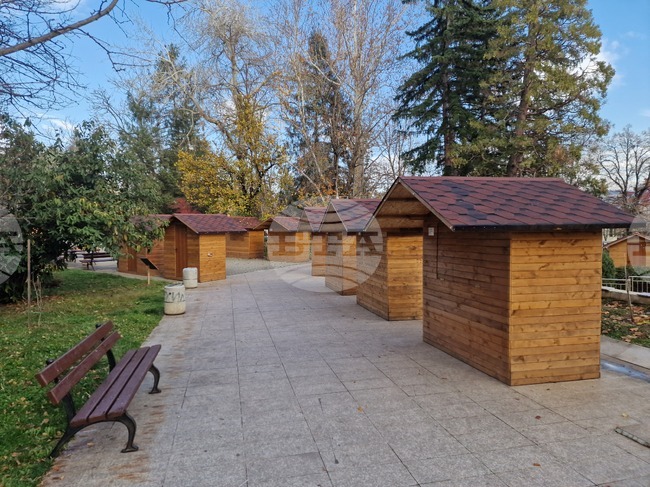 Програма с популярни и местни изпълнители, разнообразни забавления и щандове ще предлага Коледният базар във Велико Търново