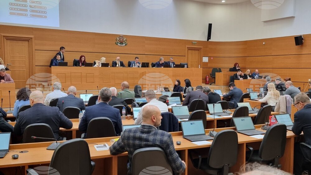 Общински съвет - Пловдив гласува удостояването със званието „Почетен гражданин на Пловдив“ на инж. Тодор Петков и скулптора Николай Савов