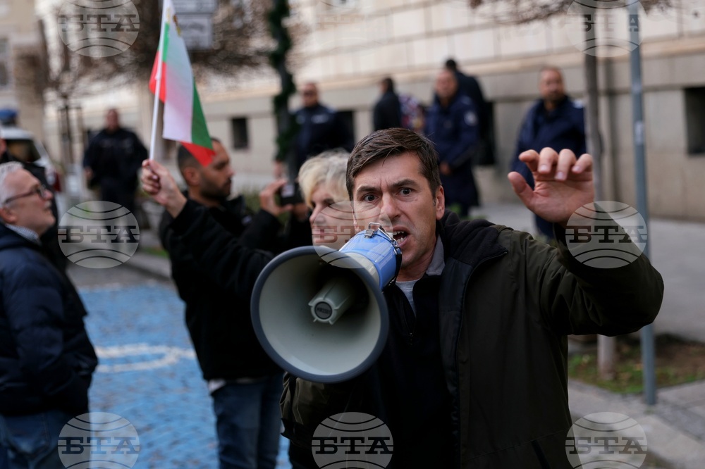 Протест - синя и зелена зона