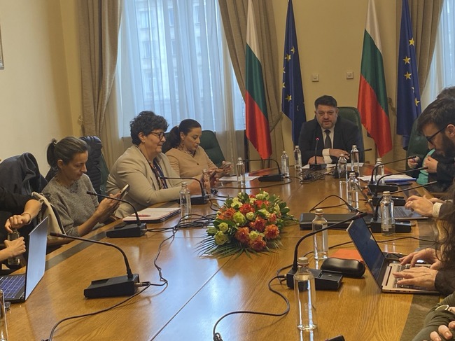 МС: Близо 120 млн. евро са предвидените в бюджета за 2026 г. средства за финансиране на неправителствения сектор