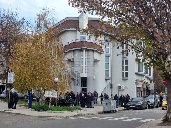 Над 4000 са подадените от началото на ноември "декларации живот" в област Кърджали от живеещи в чужбина 