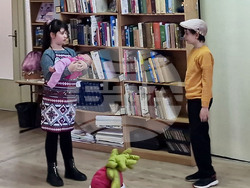 Пазарджик - ученици - пиеса