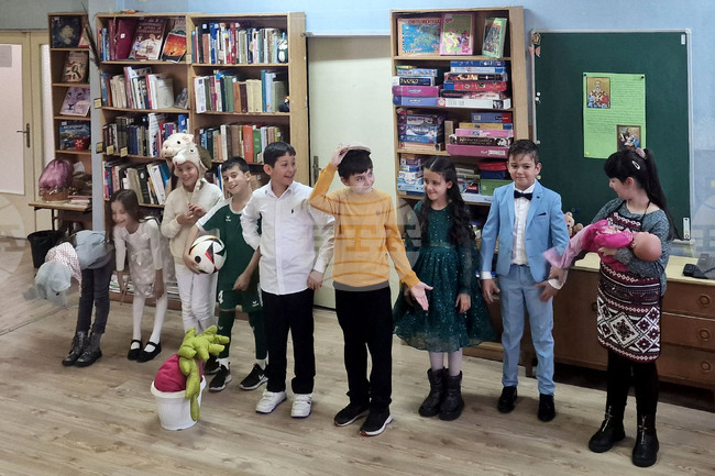 Пазарджик - ученици - пиеса