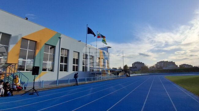 Официално откриха обновената сграда на Градския стадион в Ямбол