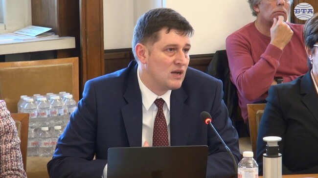 Нормативът за час програма за последните 16 години е нараснал с 13% при инфлация над 35%, каза генералният директор на БНР Милен Митев