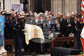 APTOPIX Cheney Funeral