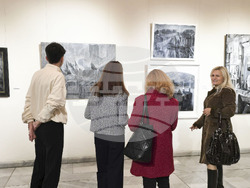 Добрич - "Присъствие" - изложба