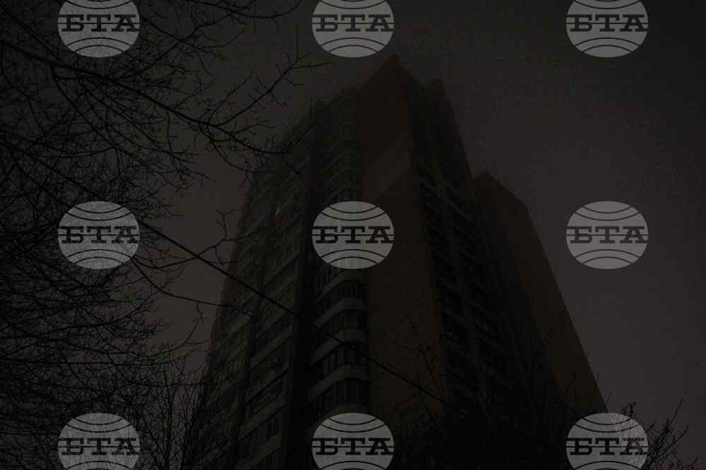 Мощни експлозии разтърсиха Киев, след като в украинската столица бе обявена тревога за ракетна атака