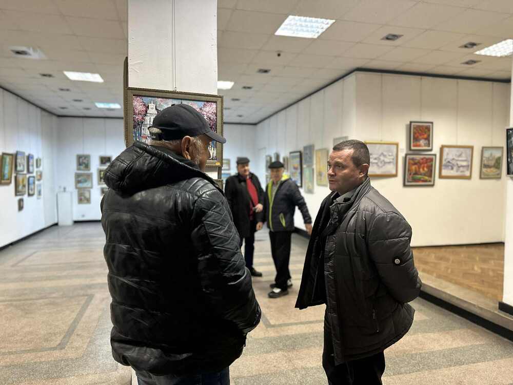 Пенчо Милков откри изложбата „Зимно настроение“ на Дружеството на русенските художници