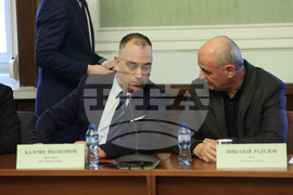 Парламент - комисия - заседание 