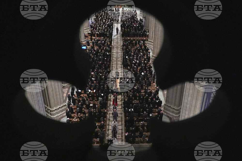 APTOPIX Cheney Funeral