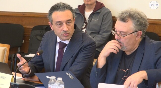 Това е пореден бюджет за култура, който се случва при липса на цялостна стратегия, каза депутатът от ПП-ДБ Даниел Лорер при обсъждането в Комисията по културата и медиите на НС