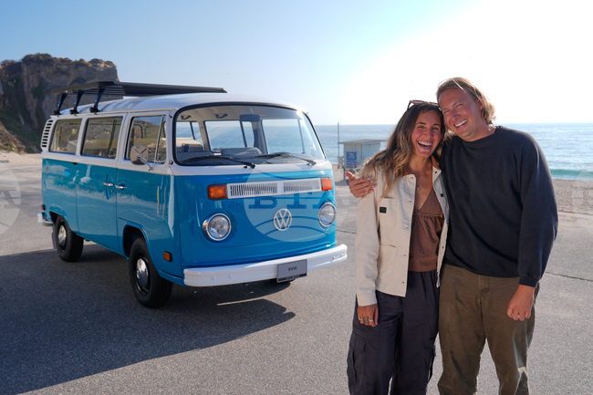 APTOPIX California Wildfire Blue Bus