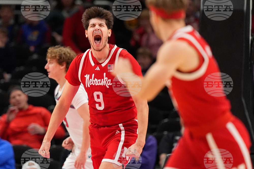 APTOPIX Nebraska New Mexico Basketball