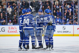 Blue Jackets Maple Leafs Hockey