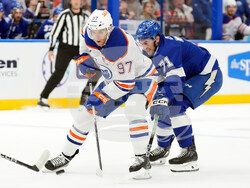 Oilers Lightning Hockey