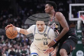 76ers Bucks Basketball