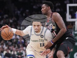 76ers Bucks Basketball