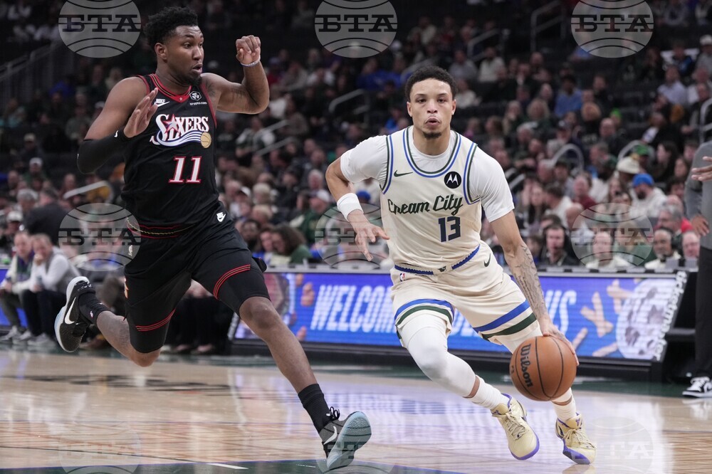 76ers Bucks Basketball