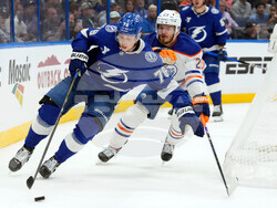 Oilers Lightning Hockey