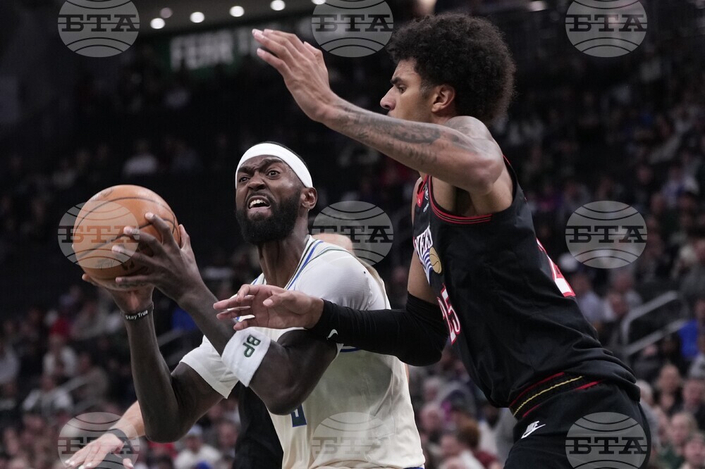 76ers Bucks Basketball