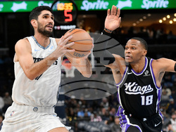 Kings Grizzlies Basketball