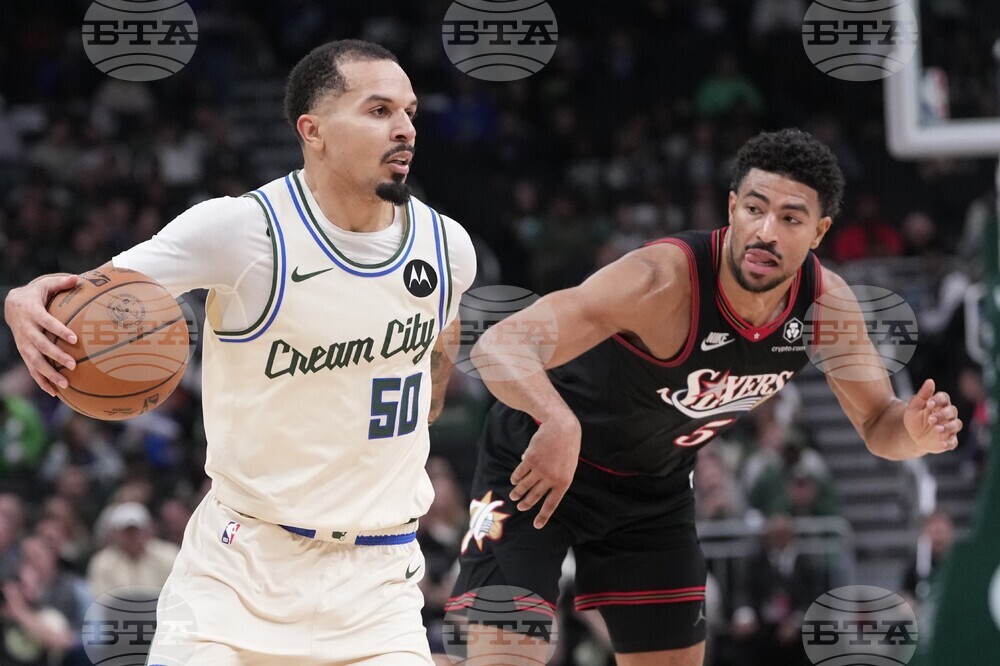 76ers Bucks Basketball