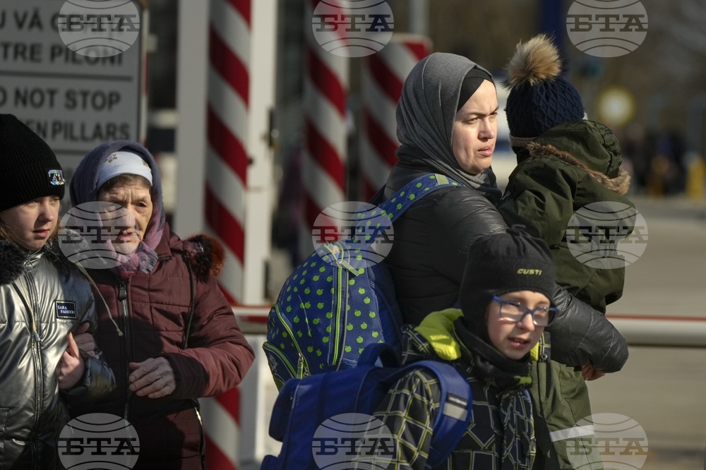 Египетският Червен полумесец помага на бежанци на румънско-украинската граница