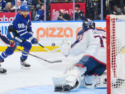 Blue Jackets Maple Leafs Hockey