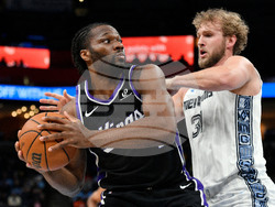 Kings Grizzlies Basketball