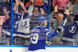 Oilers Lightning Hockey