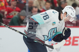 Kraken Blackhawks Hockey