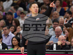 Hawks Spurs Basketball