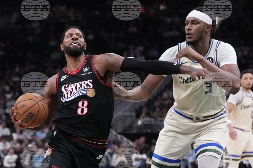 76ers Bucks Basketball