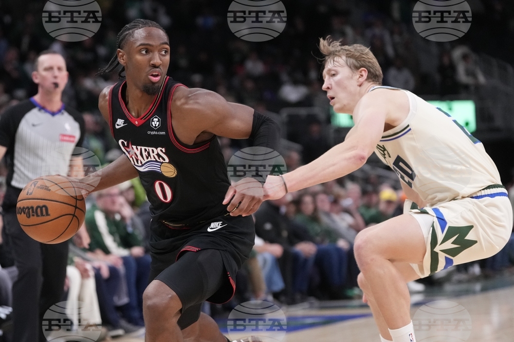 76ers Bucks Basketball