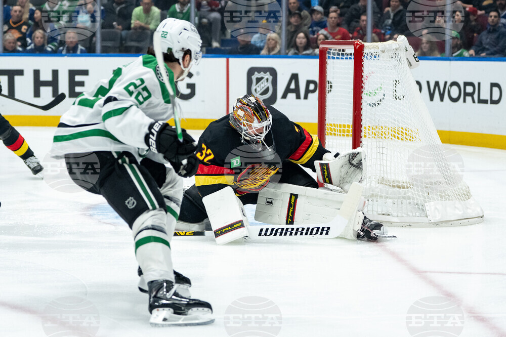 Stars Canucks Hockey