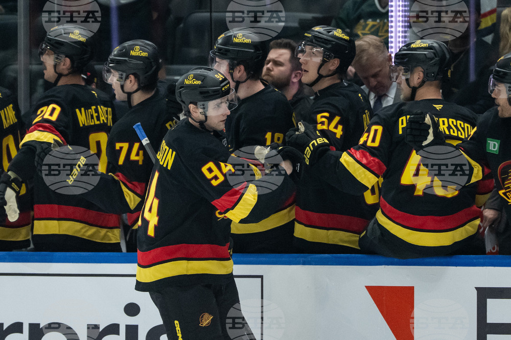 Stars Canucks Hockey