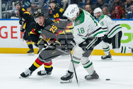 Stars Canucks Hockey