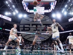 76ers Bucks Basketball