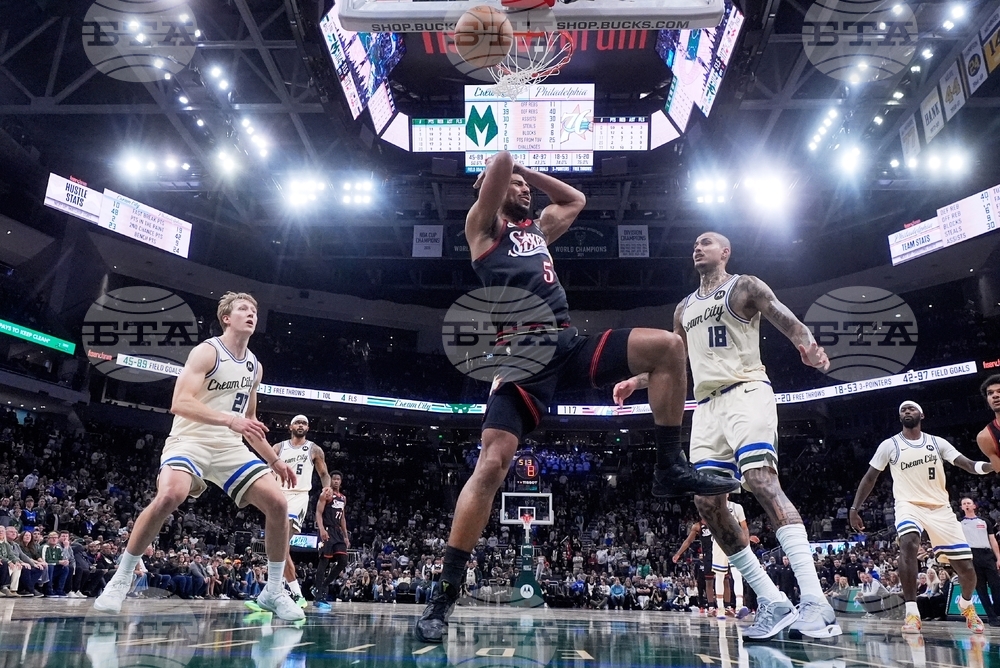 76ers Bucks Basketball