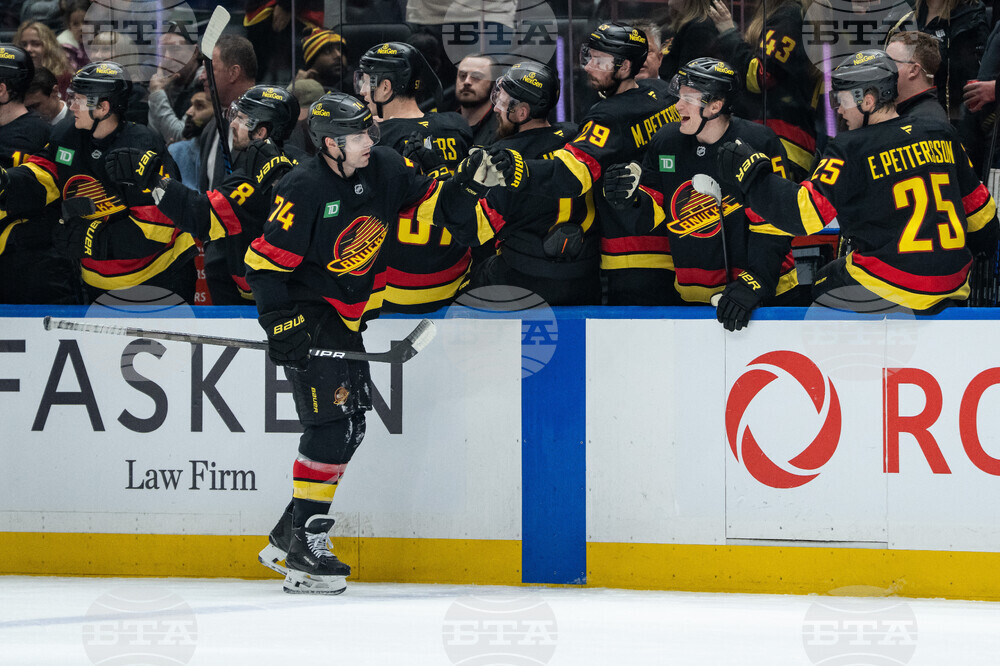 Stars Canucks Hockey