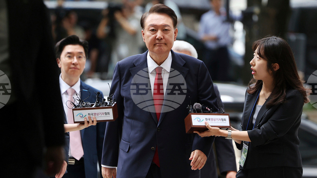 Бившият южнокорейски президент е опитал да предизвика Северна Корея да предприеме въоръжена агресия, заяви прокурор