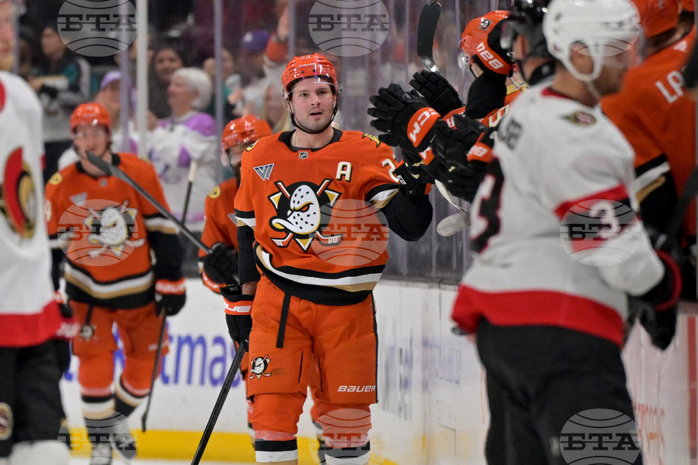 Senators Ducks Hockey