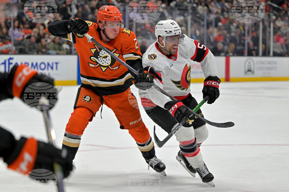 Senators Ducks Hockey