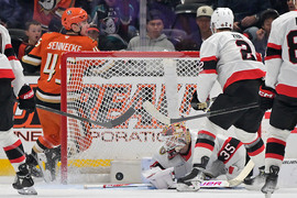 Senators Ducks Hockey