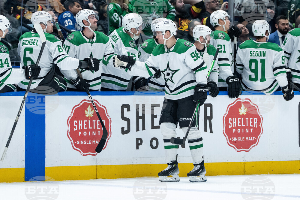 Stars Canucks Hockey
