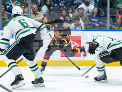 Stars Canucks Hockey